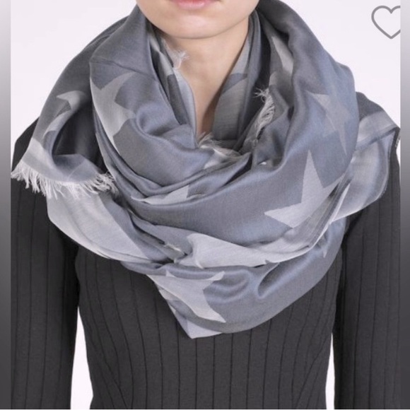 Stella McCartney silk scarf - authentic. Stunning - like new, mint condition!!! - Picture 2 of 6